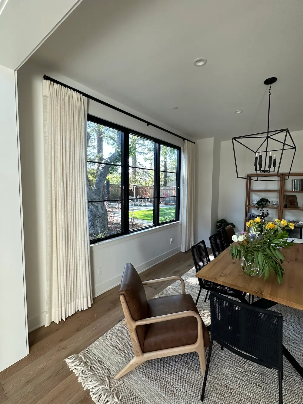 Motorized shade installation in a home office